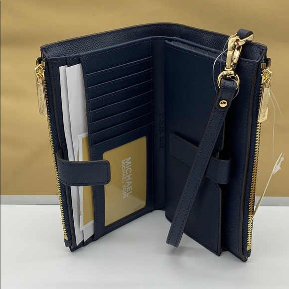 MICHAEL KORS LG DOUBLE ZIP WRISTLET NAVY - Picture 12 of 16